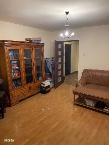 Apartament de 4 camere, central