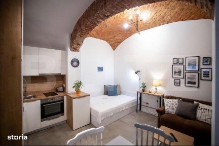 Cladire de patrimoniu din secolului XIX, de vanzare, zona Fabric - CO