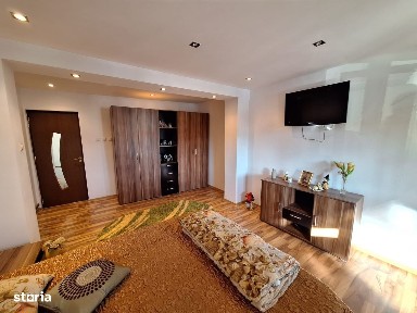 Inchiriere apartament la casa, Centru Bascov