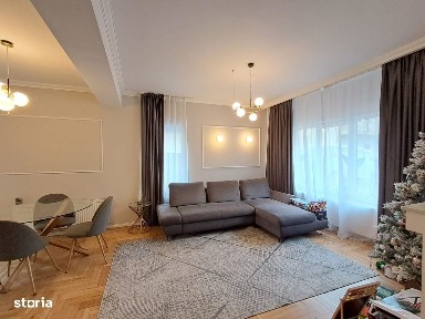 Duplex situat in Floresti zona Terra