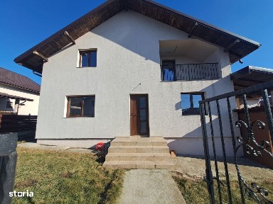Casa cu 5 camere in Horpaz-Lunca Cetatuia, Iasi, Pret 135 000 euro