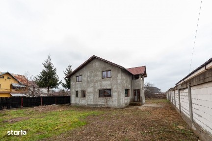 Casa sptioasa cu potential real in Maracineni la 5 pasi de Pitesti-Arg
