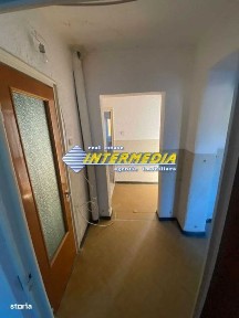 APARTAMENT 3 CAMERE I DECOMANDAT I CETATE I 75 MP I ZONA MERCUR I