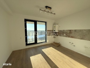 Casa Lux, finalizata, 3 locuri de parcare, panouri fotovoltaice si pom