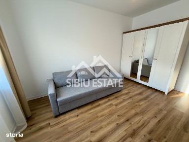 Studio mobilat, utilat, de vânzare în Șelimbăr cu parcare și boxă