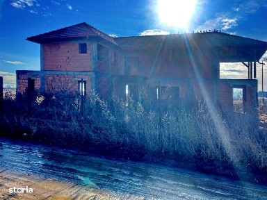 Vanzare Casa LA Rosu Harman