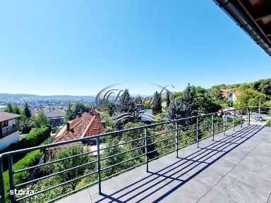 Apartament la vila, cu panorama deosebita