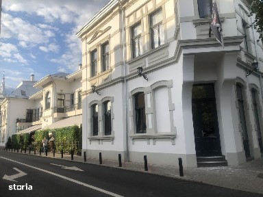 Spațiu comercial de închiriat ultracentral, 140m