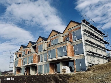 Casa tip townhouse - 4 camere, teren 170mp - garaj, Sibiu