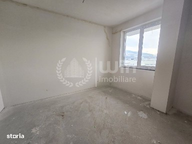 Apartament cu 3 camere | Etaj 3/4 | Bloc Nou | Parcare | Zona Vivo