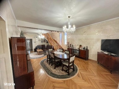 Casa D+P+E, 360 mp utili, teren 710 mp, zona Cetate