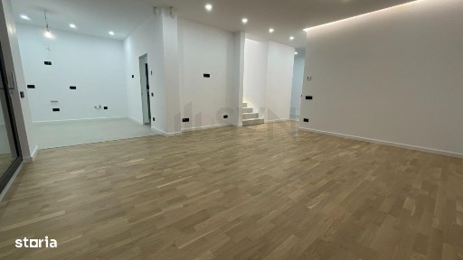 Vila Premium Tunari 5 camere
