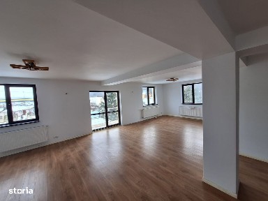 Spatiu Comercial Stradal P+Etaj - 440 Utili - Teren 765 mp - Parcare