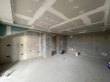Apartament 3 camere, super-pozitie - Mosnita Noua