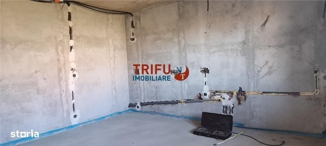 Casa 9 camere de vanzare cu 1005 mp teren