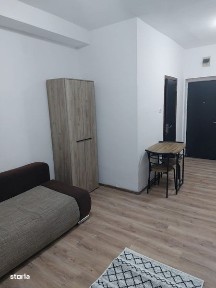 Inchiriezi garsoniera