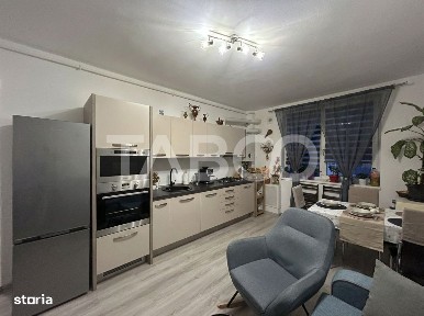 Apartament 3 camere cu balcon si loc de parcare etaj intermediar