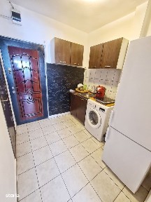 Garsoniera 21 mp Zona Tractorul