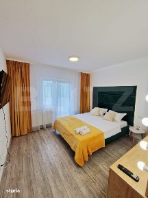 Apartament cu 3 camere la cheie, zona centrala