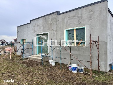 Casă/4 camere/Parter/Sânpetru