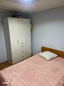 Apartament cu 3 camere, 70 mp, Bals zona Jiu