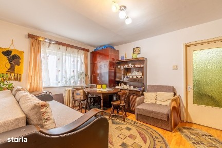 Apartament cu 2 camere de vanzare pe Str.Jean Jaures 12, 43mp + boxa