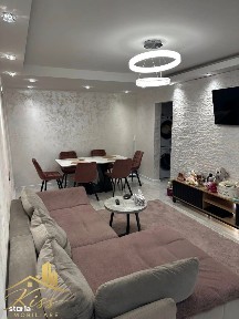 Apartament semidecomandat,pe colt - 3 camere, Țiglina 2