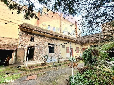 Proprietate centrală Arad, cotă teren mare, acces auto