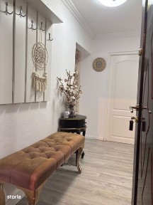 Ap 3 incaperi pentru activitate comerciala - parter- Zona DOVALI