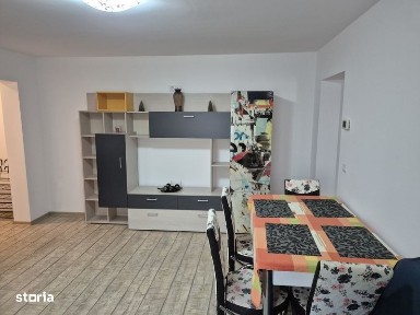 Inchiriez apartament
