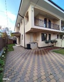 Vând duplex în Florești strada Florilor