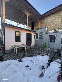 Casa de vanzare - Vitro -