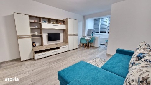 Aleea Constructorilor, Tractorul, Brasov