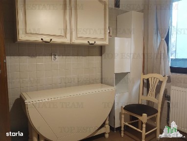 Vila cocheta 4 camere, zona linistita, cartier de case, Popesti Leorde