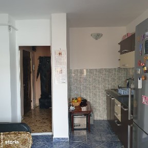 De vânzare apartament 2 camere Decomandat Zona Buzăului
