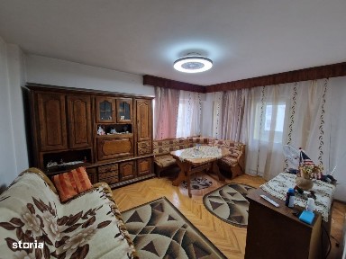 Apartament 3 camere, 69 mp, zona Ultracentral