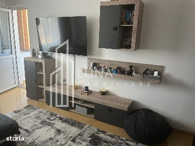 Apartament 3 camere de vânzare