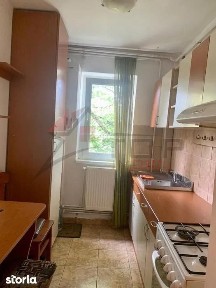 PACURARI-ap.2 camere, 42 m2, et.4 cu pod, mobilat si utilat!