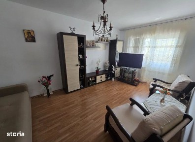 Apartament 3 camere Targu Cucu, 65 metri, etaj 4 Cod:161010