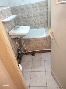 Garsoniera de închiriat