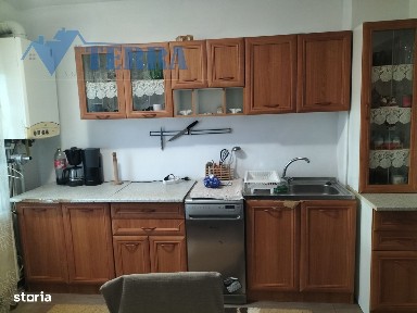Apartament 2 camere, etaj 2, zonă centrală, 57 mp, mobilat/utilat