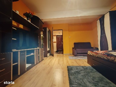 Garsoniera Craiovei, 38 mp, bloc 2010, centrala, mobilata
