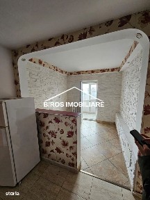 2 camere decomandate - Zona Rovine- Parculet