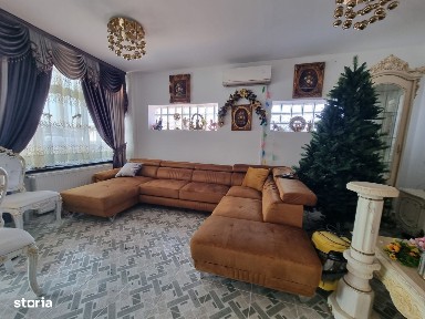 Casa frumoasa langa lacul Fundeni