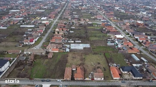 Casă de vânzare cu Teren4319mp PotențialViitorPozitieComercial Curtici