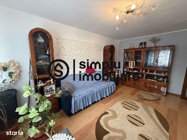 3 decomandate, et 2/4, 1 Mai - 135 900 Euro