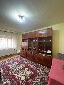 Apartament cu 4 camere CETATE