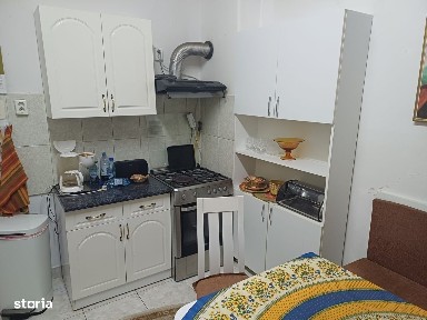 Vand apartament 2 camere in Centru
