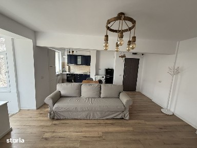 Apartament 2 camere zona Piata Ovidiu