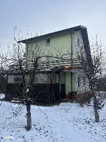 Cornu de Jos - casa P + 2 E - teren 1000mp - 295000 Euro/Neg.